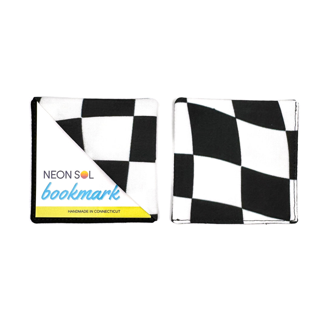 Corner Bookmark | wavy checks