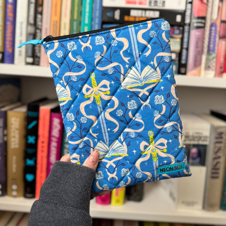 Kindle Sleeve | lost in a romantasy