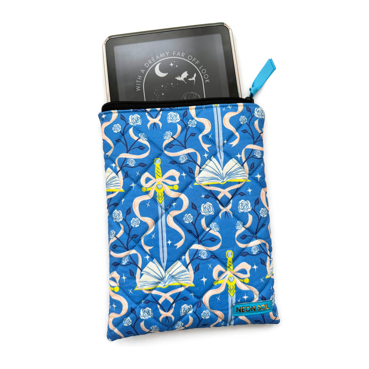 Kindle Sleeve | lost in a romantasy