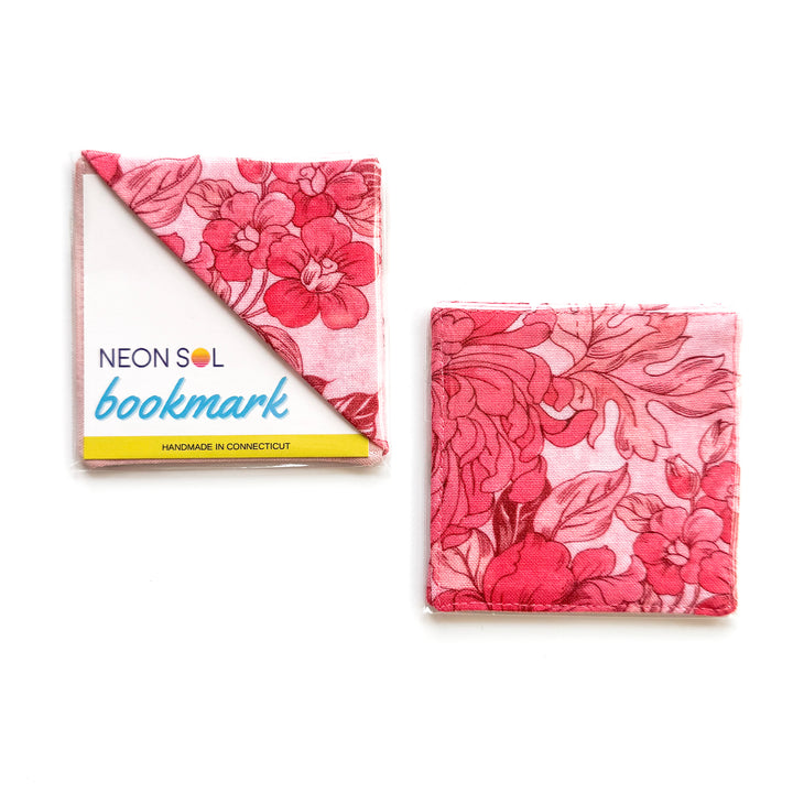 Corner Bookmark | pink flower garden