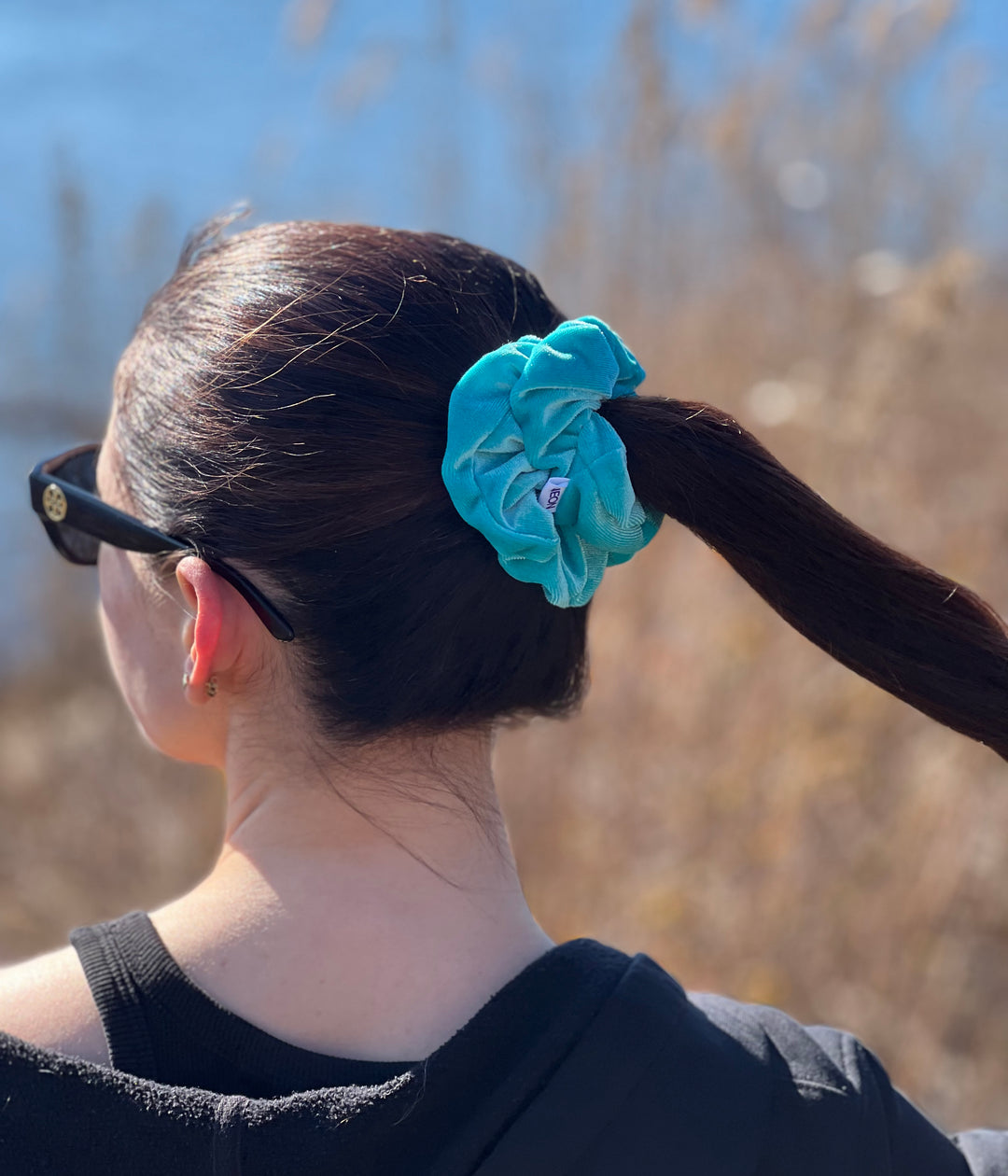 Luxe Velvet Scrunchie | turquoise